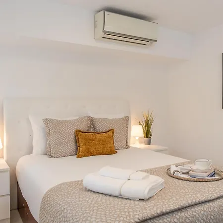 Bom Sucesso Executive By Hostwise