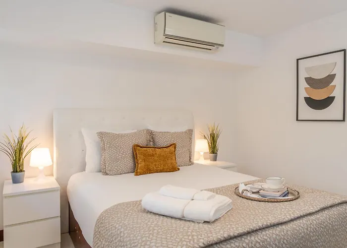 Bom Sucesso Executive By Hostwise